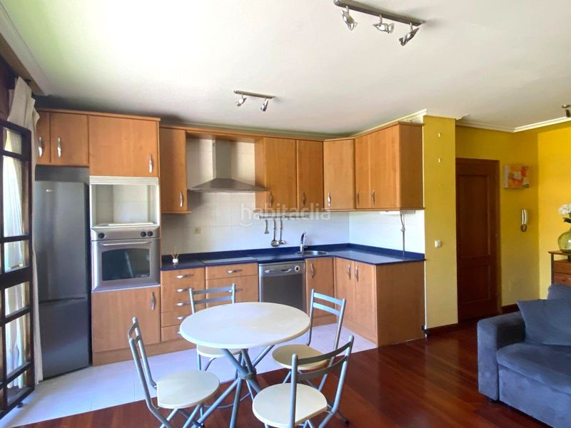 Foto 5f9dad4d-1b44-4518-b173-ae0f4632aa0c. Piso descubre este acogedor dúplex , un hogar que invita a quedarse. situado en una bonita zona a las afueras de torrelavega, en Cartes