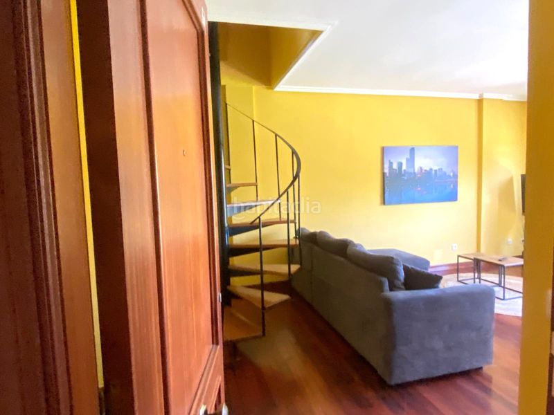 Foto d5b6e722-98dd-453f-acc5-352dd4ba49de. Piso descubre este acogedor dúplex , un hogar que invita a quedarse. situado en una bonita zona a las afueras de torrelavega, en Cartes