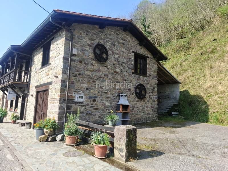 Foto 0c1d01b9-9707-4d8f-be65-bf1f198dda11. Casa en saja - carretera general 99 encanto rural en pleno corazon del valle del saja en el idílico entorno de los tojos, en pleno valle del sajanansa, se encuentra e en Tojos (Los)