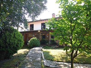 Maison  Novales - bº ronaz. Espectacular casona de piedra en el corazón de novales amplísima