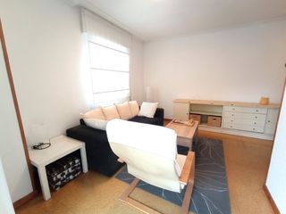 Rent Flat  Los corrales de buelna - avenida de españa 8, 1º d. Quieres vivir en el centro de los corrales de buelna? pues aquí