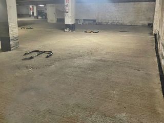 Parking coche en Renedo