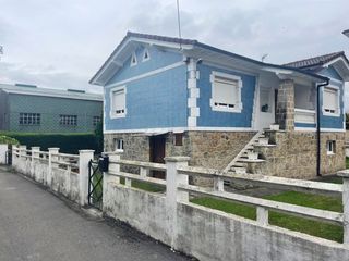Casa in Vioño. Casa independiente en vioño de piélagos para quienes buscan cali