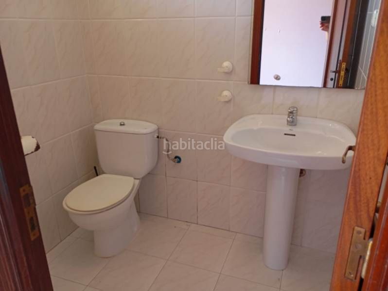 Foto 04a751db-d9b4-41a0-afcc-70728858f602. Casa adossada amb calefacció aparcament a Reocín