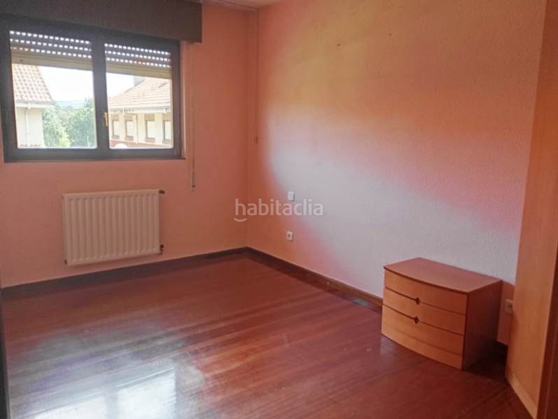 Foto 18dc21ba-5139-4cc2-9e64-7e498ade3a25. Casa adossada amb calefacció aparcament a Reocín