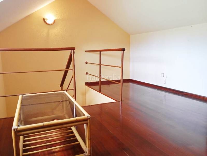 Foto 1b95a46b-920a-4a0b-a6f9-8a34acec4b7c. Casa adossada amb calefacció aparcament a Reocín