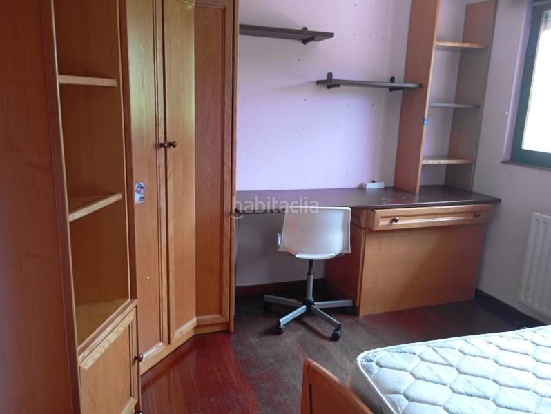 Foto 1c3d38f6-3c56-47d9-98f2-0f51d92ea9d0. Casa adossada amb calefacció aparcament a Reocín