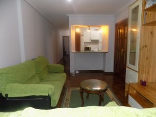 Affitto Appartamento in Centro. Amplia y luminosa vivienda en el centro de torrelavega, en una c
