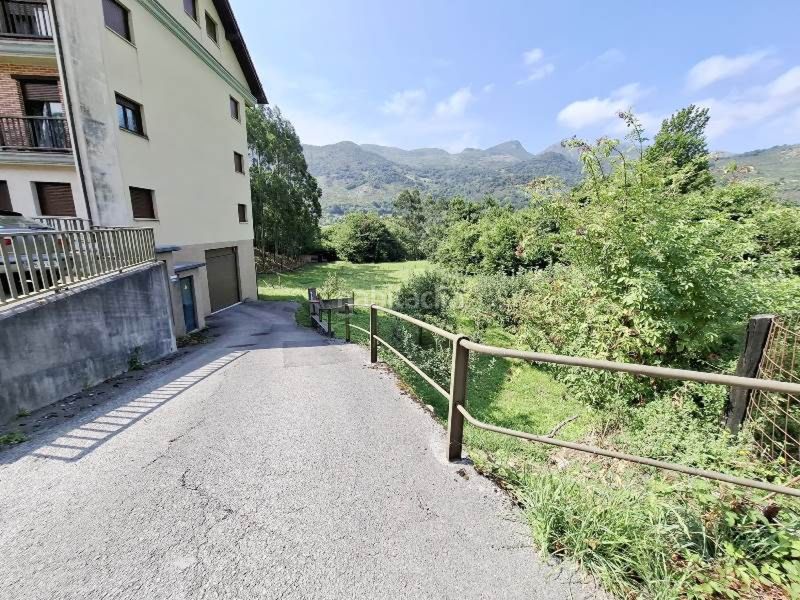 Foto bf6c70a6-ddde-43e3-bad1-8dafe5cad773. Pis amb calefacció aparcament a Rionansa
