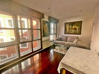 Alquiler Piso en Puerto Chico. Funcional apartamento en pleno centro de santander ! alquiler de