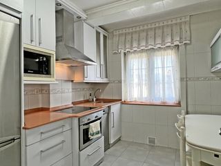 Pis a Corrales de Buelna (Los). Vivienda en exclusiva en calle 1º de mayo vivir cerca de todo, t