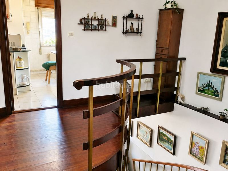Foto ebe3b66c-fb54-495d-8917-fb8dbc0b944e. Casa amb calefacció aparcament a Renedo Piélagos