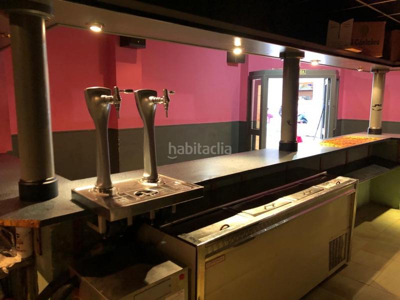 Foto 93beaba5-3ec7-4bb2-9658-e5a026cf33eb. Local commercial dans Renedo Piélagos