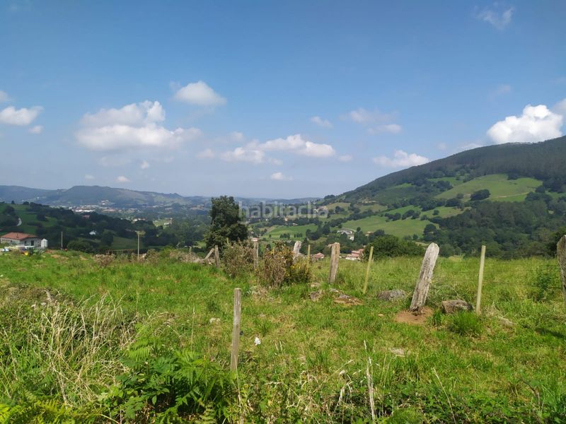 Foto efdf8699-0d9f-4fd7-bdb0-3755d6b6f728. Finca rústica a lloreda - el tuzo a Santa María de Cayón