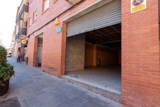 Location Local commercial à Calle mayor 60. Local en alquiler