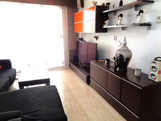 Piso  Carrer de la bòvila 12. Piso con parking y trastero