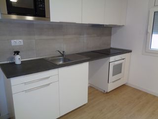 Flat in Vilanova del Camí. Piso con terraza en planta superior