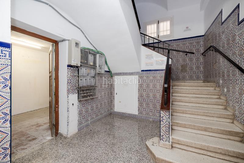 Foto 5ba2b030-4b4a-4a55-863b-967602575749. Local comercial  en la goleta en La Goleta - San Felipe Neri Málaga
