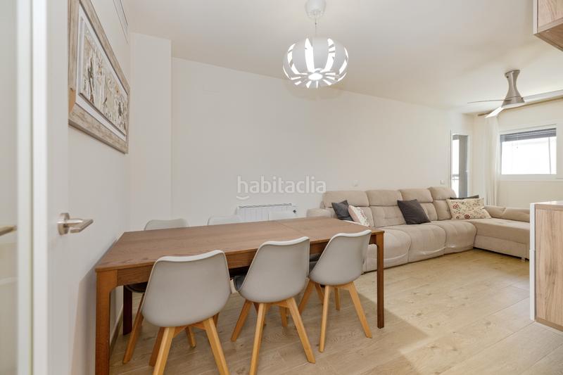 Foto ee67baa5-af01-4be8-beda-e99efafb6652. Appartamento con riscaldamento parcheggio in Los Guindos - Parque Mediterráneo - Santa Paula Málaga