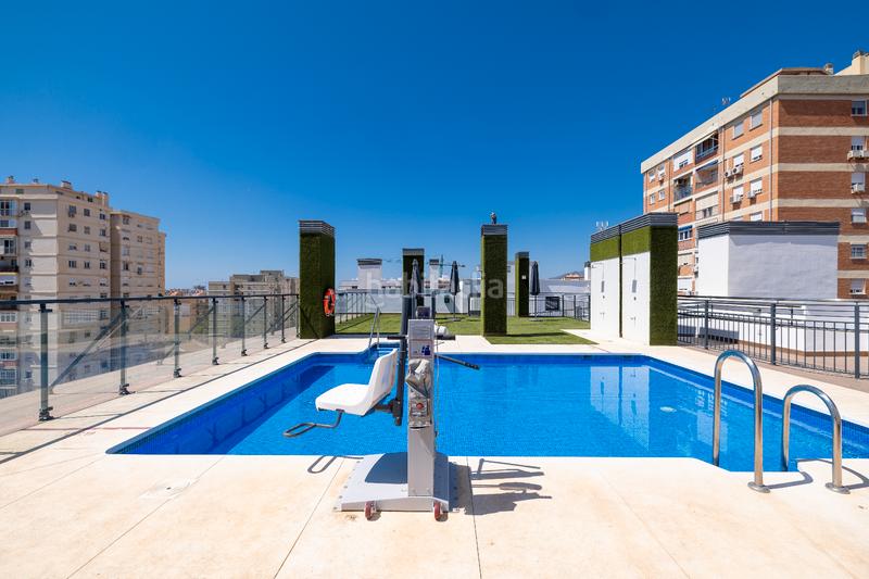 Foto f80f6d5b-05da-4f67-b3cf-1a0353360d95. Appartamento con riscaldamento parcheggio in Los Guindos - Parque Mediterráneo - Santa Paula Málaga
