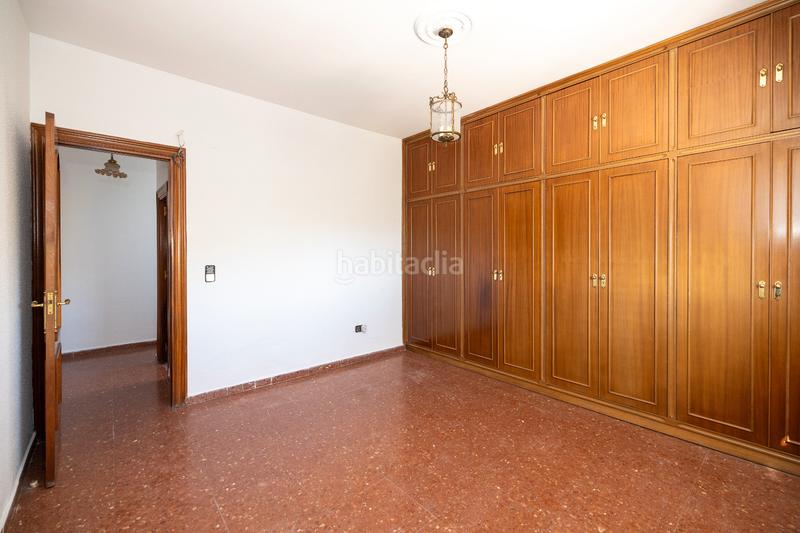 Foto 02d866e0-f2fc-4296-b52f-d98fe996f100. Chalet avec parking piscine dans Puertosol Málaga