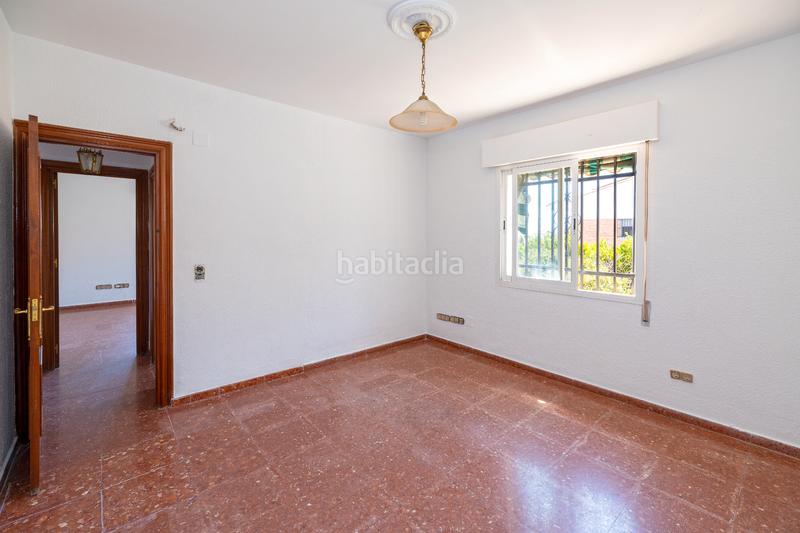 Foto 2c154fec-e79f-4fcf-8baf-9553bc6f148d. Chalet avec parking piscine dans Puertosol Málaga