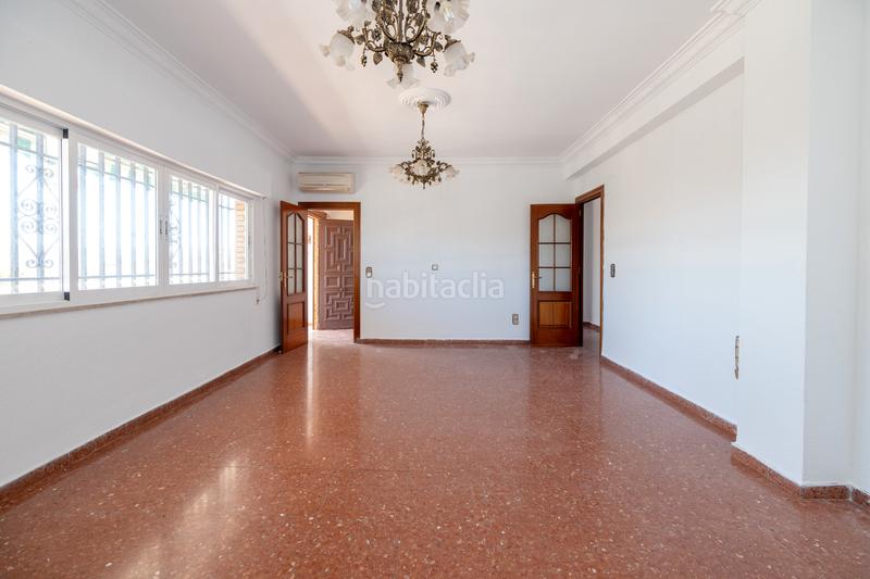 Foto 579bef20-cf87-4f30-b06f-4c059e75f297. Chalet avec parking piscine dans Puertosol Málaga