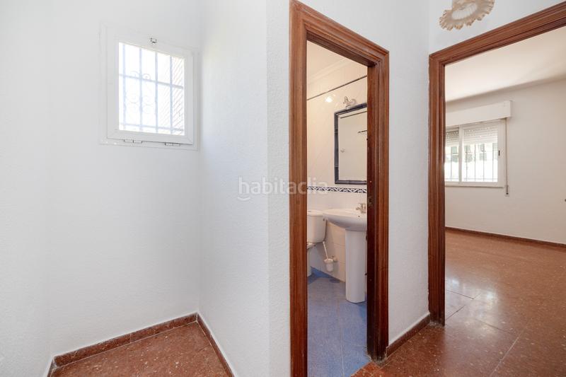 Foto f4d8a33b-e2e8-47f2-b4e1-f54508e00912. Chalet avec parking piscine dans Puertosol Málaga