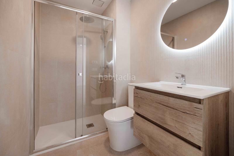 Foto 40d89cea-a9ba-4dc8-a6a9-d4b9ecbbbff9. Piso venta de piso a estrenar en los castillejos en Málaga