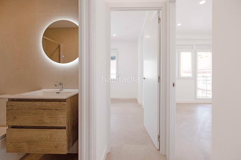 Foto c92a6596-8a75-40c8-94af-a0f0f4dfd5c5. Piso venta de piso a estrenar en los castillejos en Málaga