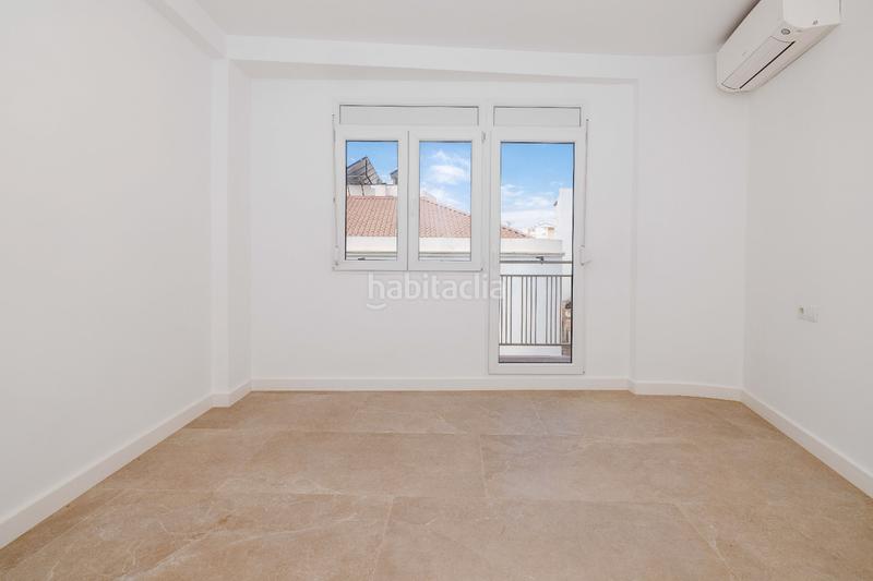 Foto d085bf83-09a4-4769-936a-1715dbf08fd6. Piso venta de piso a estrenar en los castillejos en Málaga