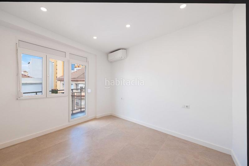 Foto e3848fd4-131d-4695-b27f-727e6550797c. Piso venta de piso a estrenar en los castillejos en Málaga