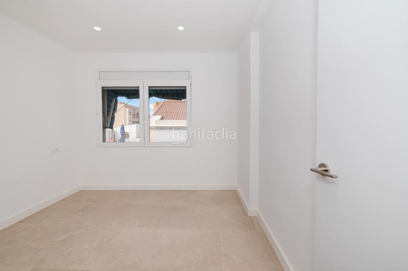 Foto fb2ae84f-dacb-4c9b-9a88-4f71704a734f. Piso venta de piso a estrenar en los castillejos en Málaga
