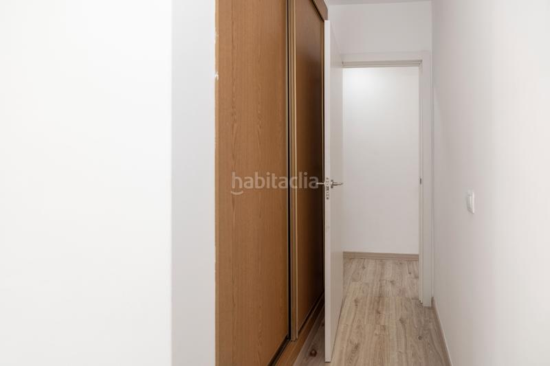 Foto 3c29e762-cc64-494f-81cb-4c85210b5961. Àtic amb calefacció aparcament a Parque Victoria Eugenia Málaga