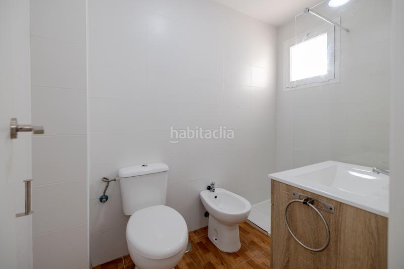 Foto 4d184621-9d7e-4929-a471-81a06900531e. Àtic amb calefacció aparcament a Parque Victoria Eugenia Málaga