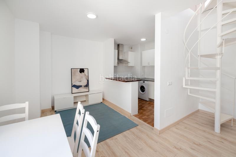 Foto afe10630-93ec-4037-9957-6e648ba4bfa8. Àtic amb calefacció aparcament a Parque Victoria Eugenia Málaga