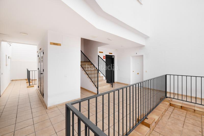 Foto bd371abc-a196-4cca-add6-7b72c54d0446. Àtic amb calefacció aparcament a Parque Victoria Eugenia Málaga