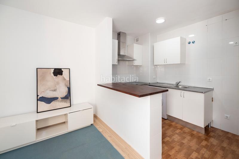 Foto f60520c7-653c-4a89-b435-9c8685146b57. Àtic amb calefacció aparcament a Parque Victoria Eugenia Málaga