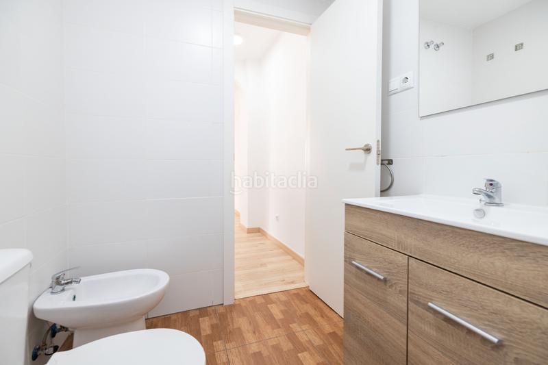 Foto cf6a3e28-572d-4c27-ac35-28b6e51b8e01. Piccolo appartamento con riscaldamento parcheggio in Málaga