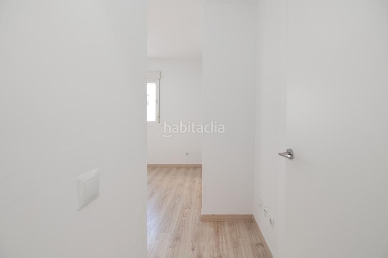 Foto fa923e51-5b82-431c-bc22-68366a589b2a. Piccolo appartamento con riscaldamento parcheggio in Málaga