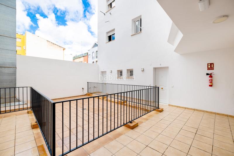 Foto abda5d8e-7458-493f-9924-ffe916f4eec1. Piccolo appartamento con riscaldamento parcheggio in Málaga