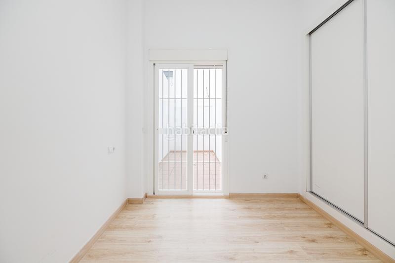 Foto f416e0f0-6f56-42a1-970b-21afdbf23b4b. Piccolo appartamento con riscaldamento parcheggio in Málaga