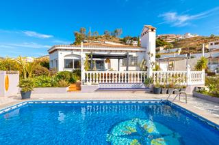 Xalet  Calle castilla. Chalet independiente en rincón de la victorioa