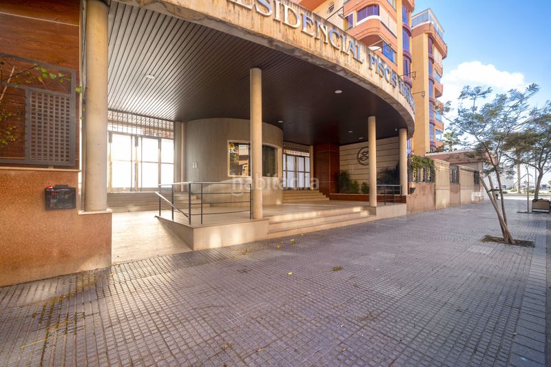 Foto a7dd3f1f-172f-47b6-a18e-b542a3661fad. Pis amb calefacció aparcament piscina a Martín Carpena - Torre del Río Málaga