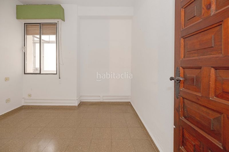 Foto 07838b08-d6b1-4027-aec6-0f11d1547bba. Pis amb calefacció aparcament a Limonar Málaga