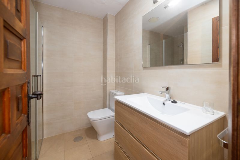 Foto 3e2e6262-f350-45d8-b869-8d949b09fa72. Pis amb calefacció aparcament a Limonar Málaga