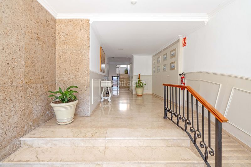 Foto 45bc144c-f5b7-4f4f-a66e-dd6b296c1be4. Pis amb calefacció aparcament a Limonar Málaga