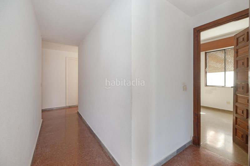 Foto 6990a600-9c2f-40c2-9dbd-61d6c87a022c. Pis amb calefacció aparcament a Limonar Málaga