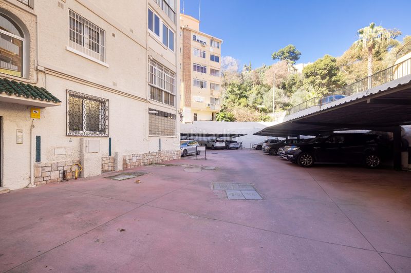 Foto 781c00cd-6be0-4671-9e73-9cbb1edde775. Pis amb calefacció aparcament a Limonar Málaga