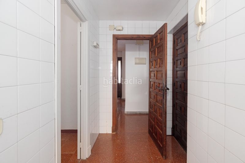 Foto aff297fb-a28d-4e98-b29a-725fca8d41c1. Pis amb calefacció aparcament a Limonar Málaga